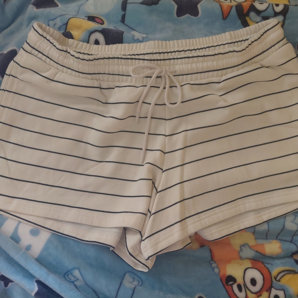 Universal Thread White Shorts with Black Accents